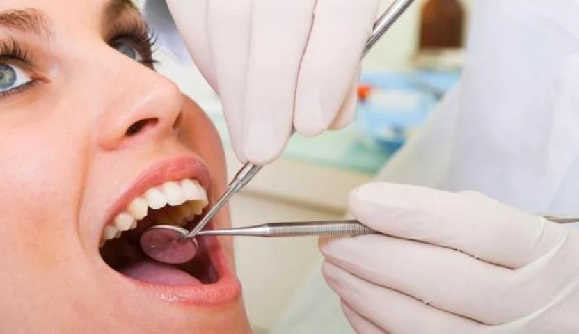 Yetişkinlerde Çarpık Diş Tedavisi